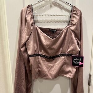 Junior’s Mocha Woven Long Sleeve Shiny Top with Lace Trim Detail Size XL NWT